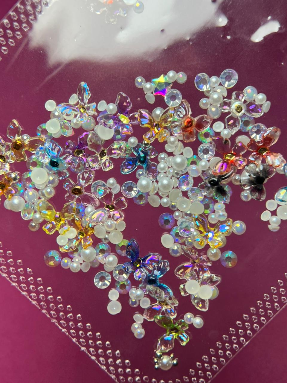 Charms Mini Borboletas e Pérolas - Real Love