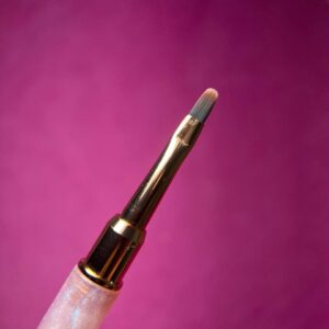 Pincel Língua de Gato com Tampa HQZ - #4