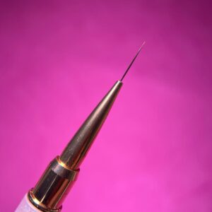 Pincel Fino Liner com Tampa HQZ