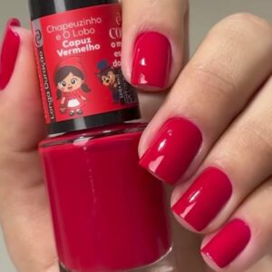 Esmalte Cora Chapeuzinho Vermelho e O Lobo 10ml - Capuz Vermelho