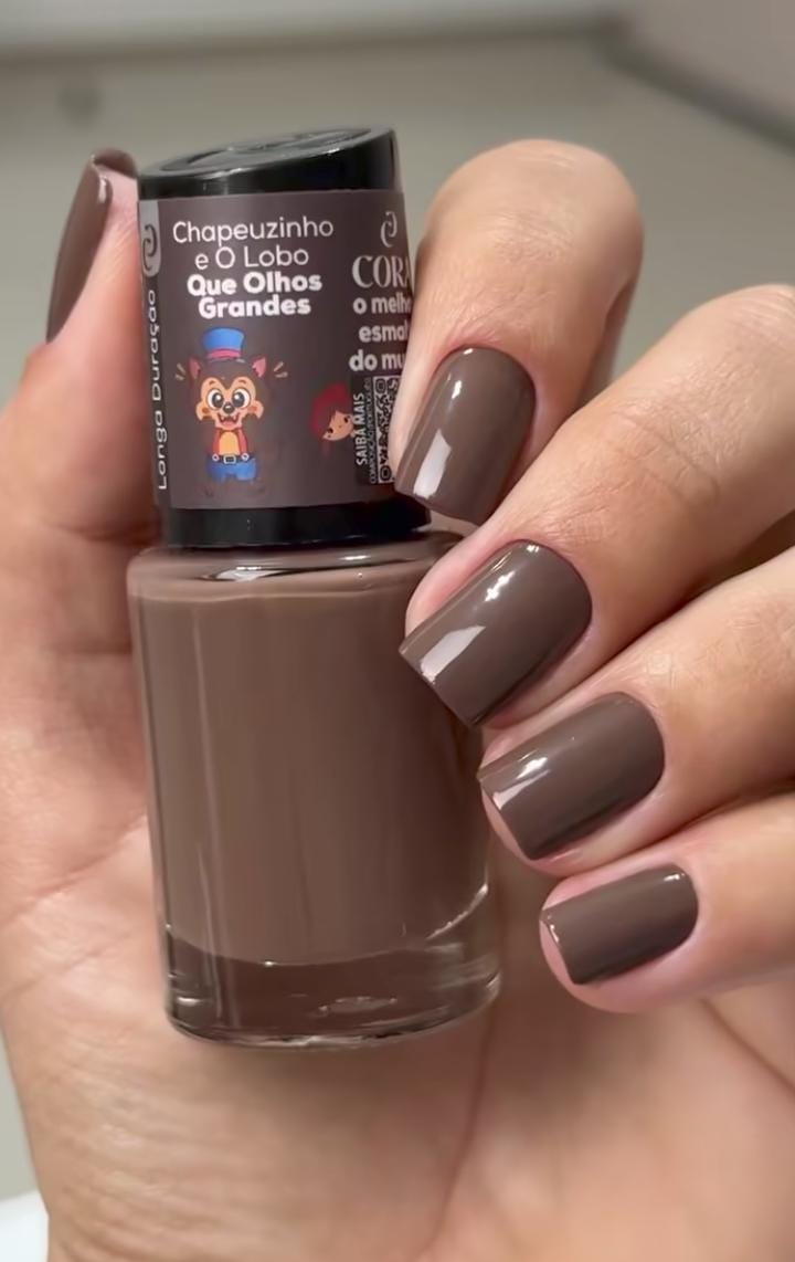 Esmalte Cora Chapeuzinho Vermelho e O Lobo 10ml - Que Olhos Grandes
