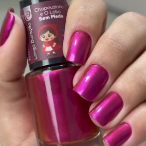 Esmalte Cora Chapeuzinho Vermelho e O Lobo 10ml - Sem Medo